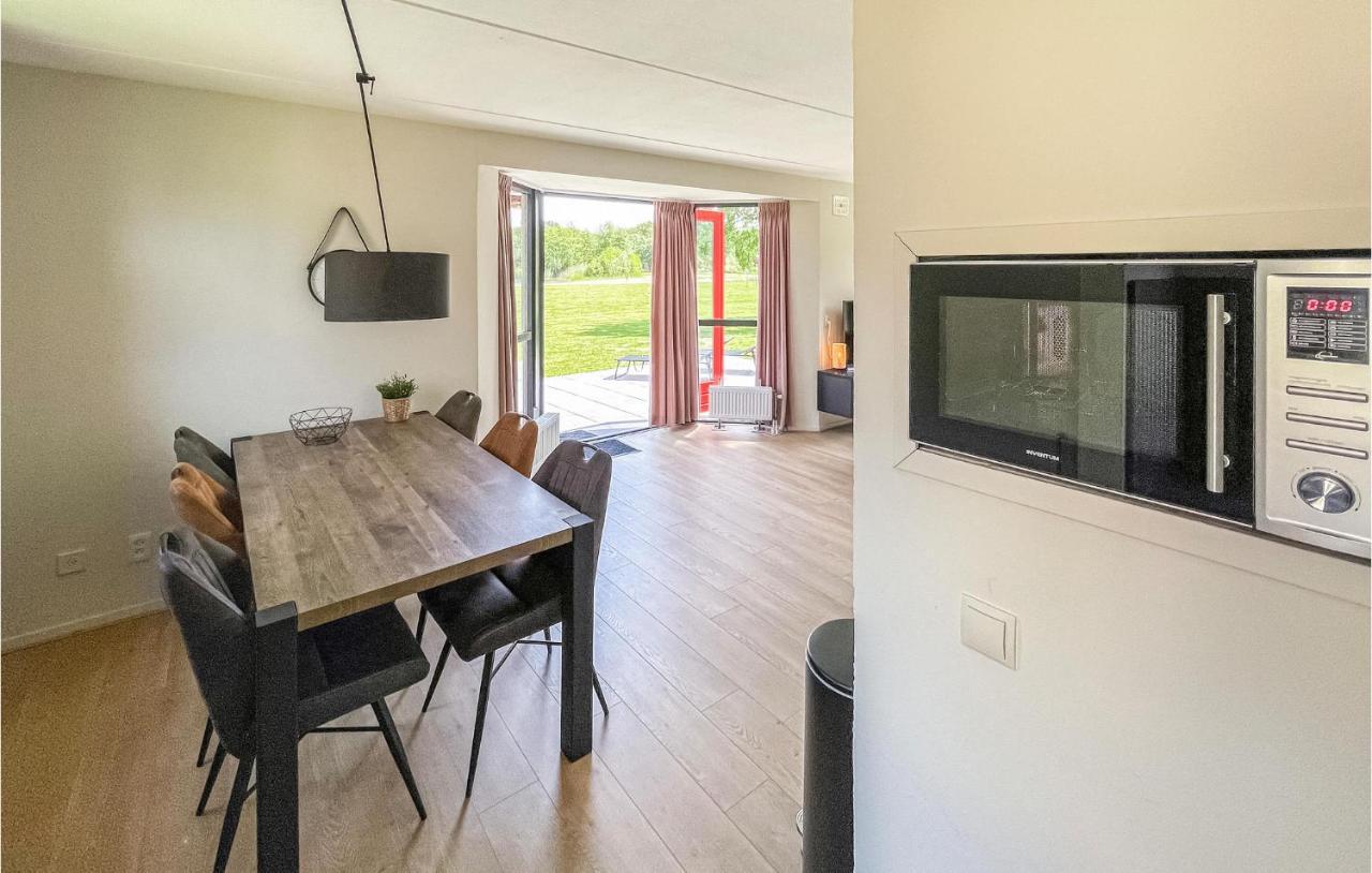 Stunning Home In Ewijk With Kitchen Exterior foto