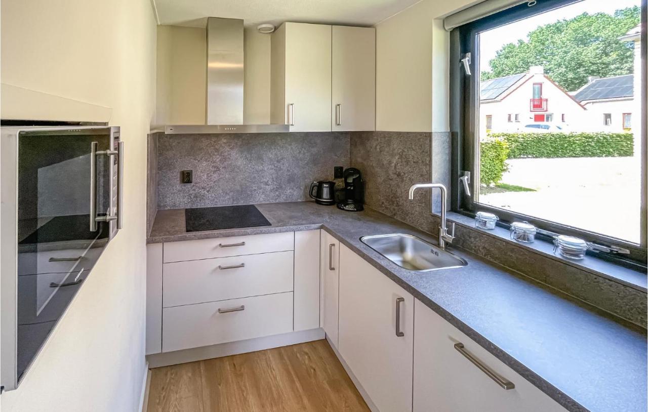 Stunning Home In Ewijk With Kitchen Exterior foto
